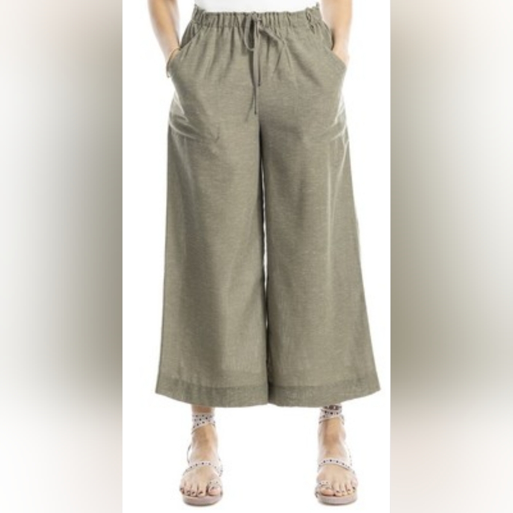 NWT Max Studio Cream Linen Blend Cropped Trousers